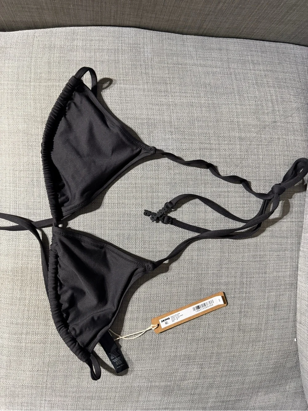 SKIMS Signature Swim Triangle Top Black - Color Onyx